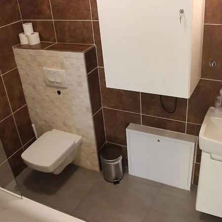 Apartment Upartments *