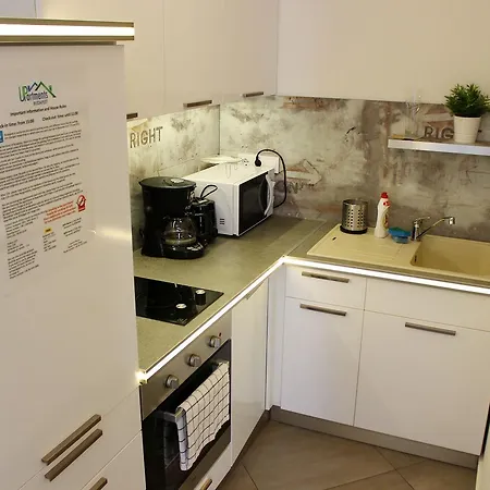 Apartment Upartments